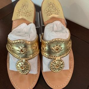 Jack Rogers Gold Sandals - gently worn - sz 8W